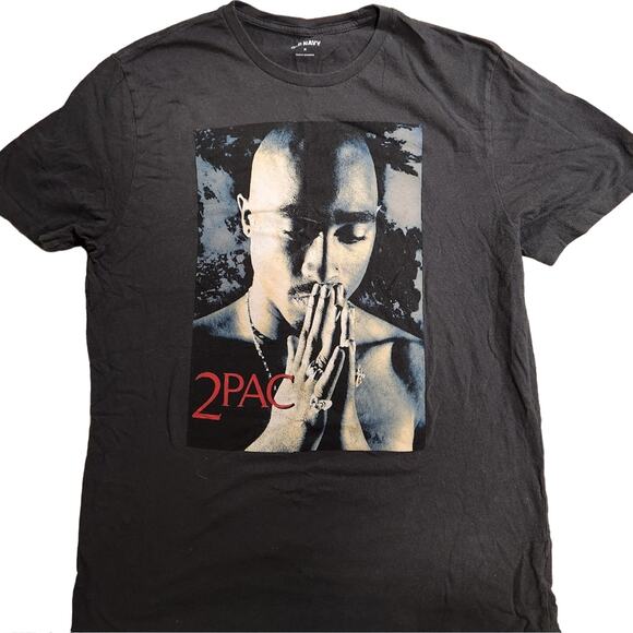 Black Tupac tshirt in black, size medium - Picture 1 of 2